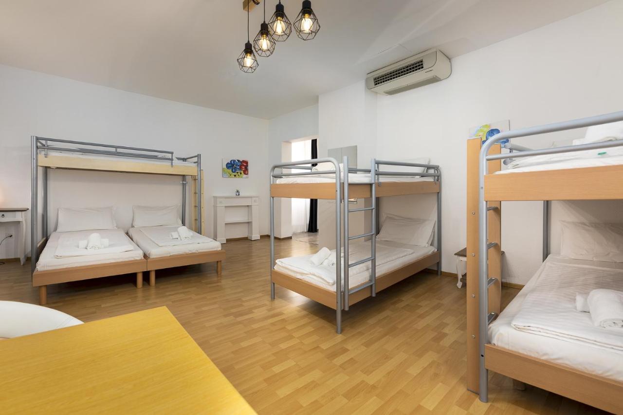Guesthouse Lugano Apartments By Lr エクステリア 写真