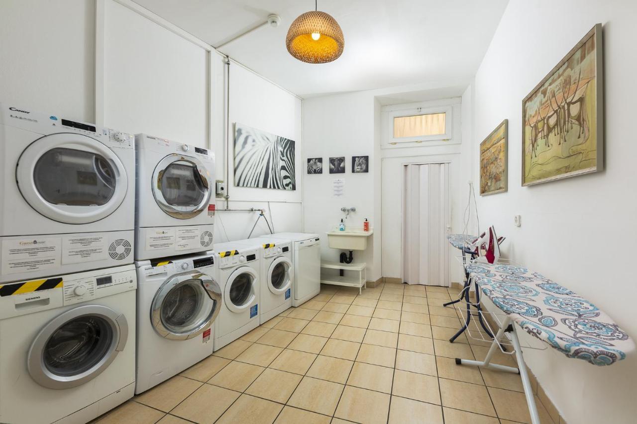 Guesthouse Lugano Apartments By Lr エクステリア 写真