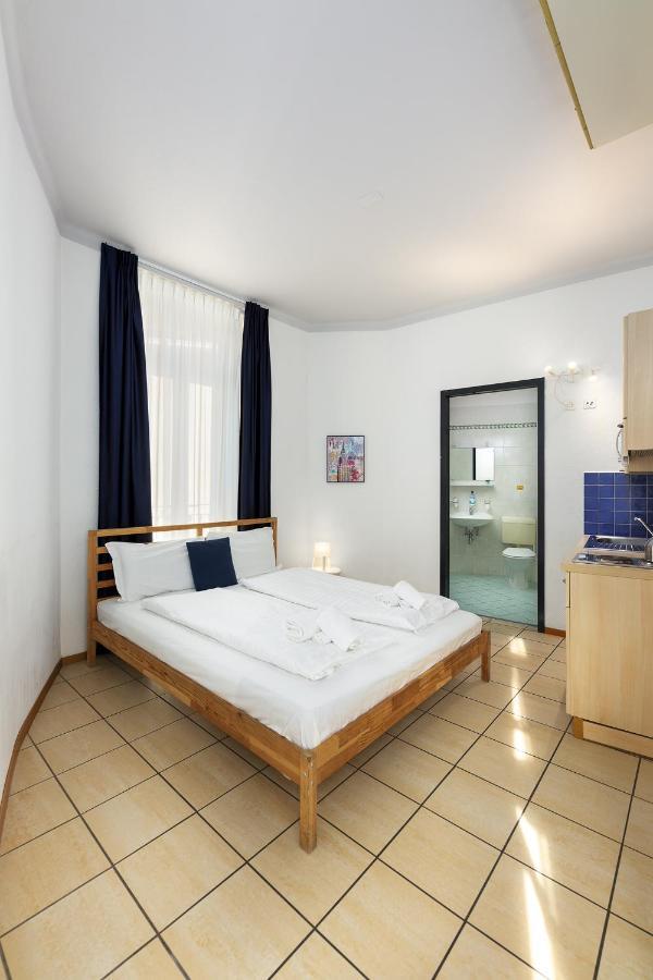 Guesthouse Lugano Apartments By Lr エクステリア 写真