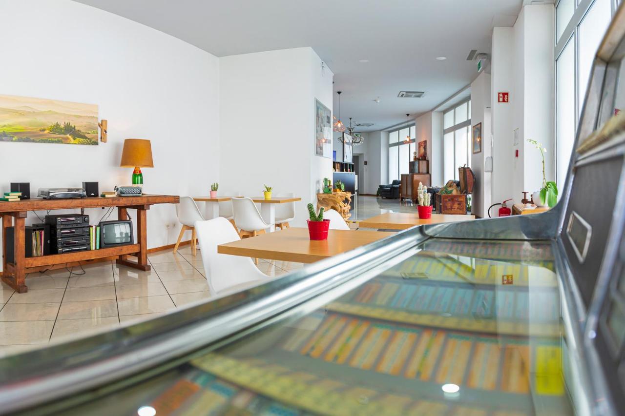 Guesthouse Lugano Apartments By Lr エクステリア 写真