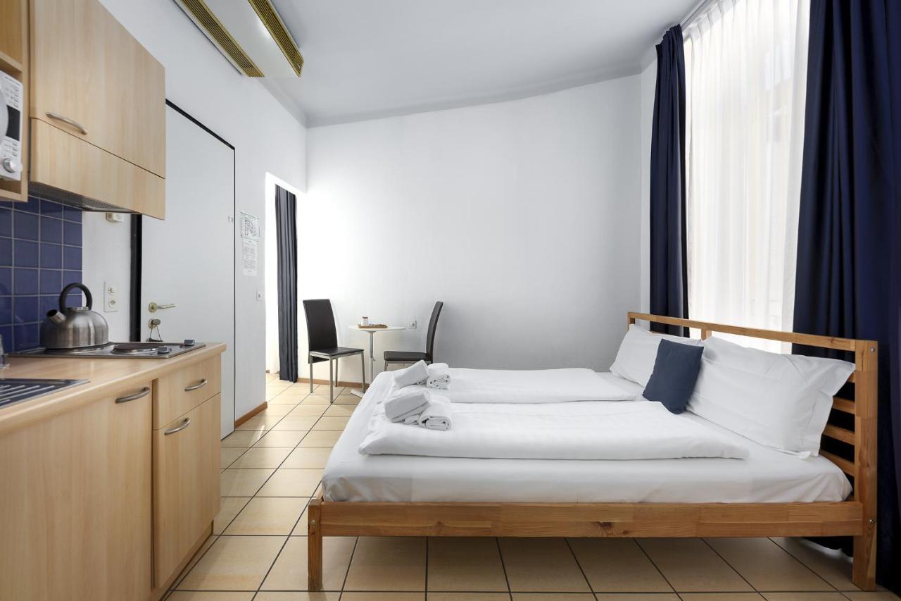 Guesthouse Lugano Apartments By Lr エクステリア 写真